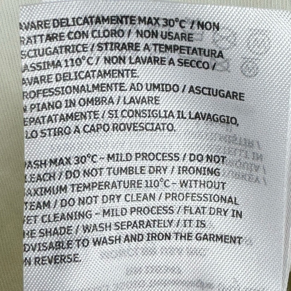 Moncler Men's Short Sleeve 3D Velvet Logo T-Shirt Off White Spell Out Crew Neck - Picture 15 of 16